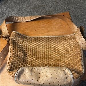 Elegant Tan Woven Leather Shoulder Bag
